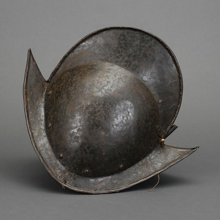 MORION, patinerad plåt, 1800-tal.