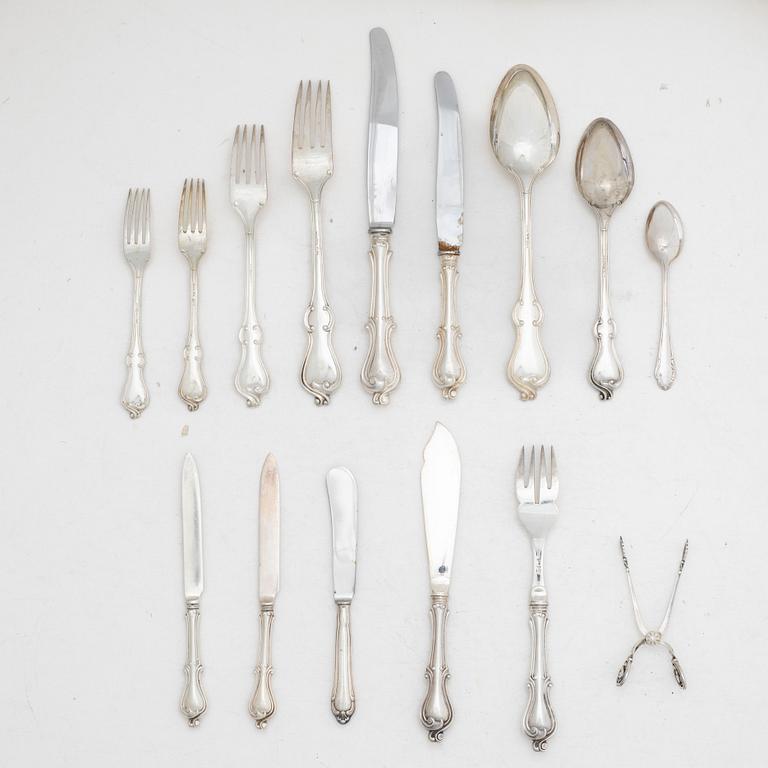 Casket with a cutlery service, approximately 218 pieces, silver, model "Adlerstråhle", GAB, 1917.