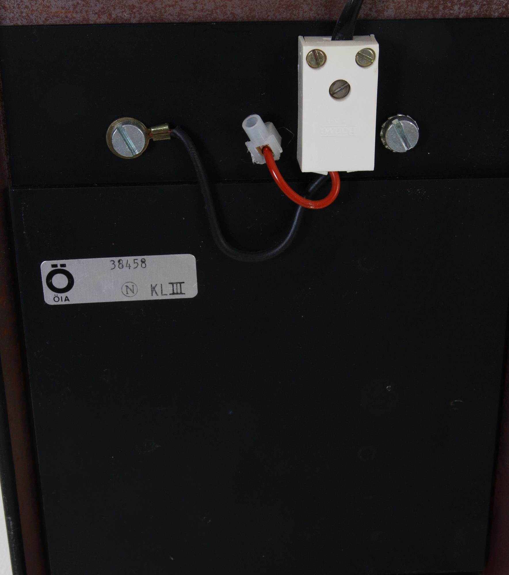 BORDSLAMPA, design Börje G Jonsson, 1980-tal.