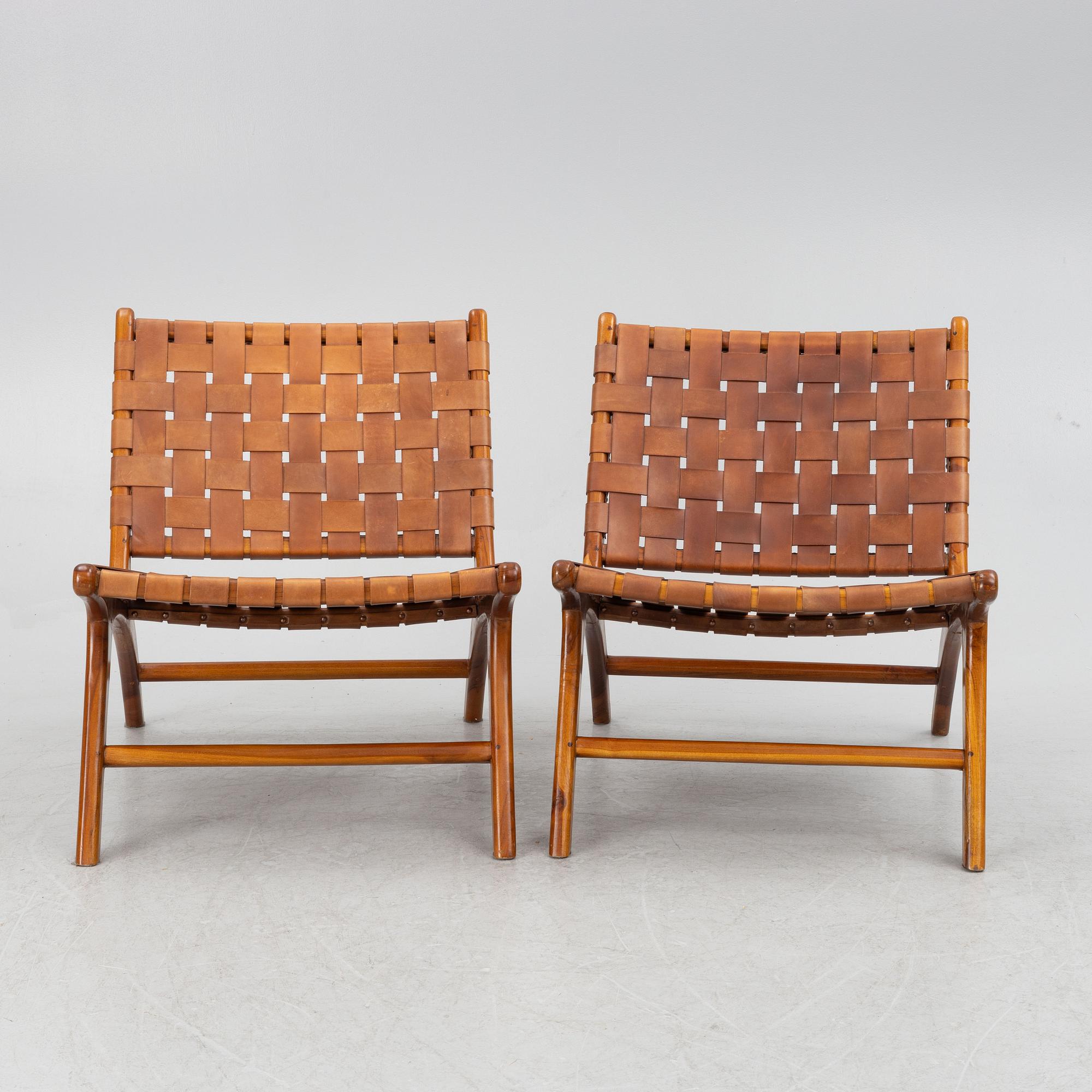 Armchairs, a pair, "Porto", Newport, 21st century.