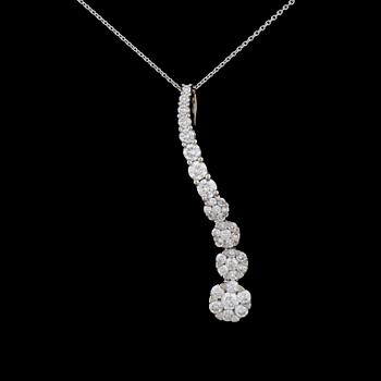 HALSSMYCKE, 14k vitguld med briljantslipade diamanter tot ca0,62ct. Vikt 2,6g.