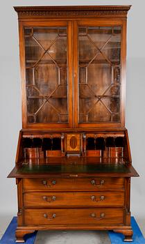 SKRIVSKÅP, England, 1900-talets andra hälft.