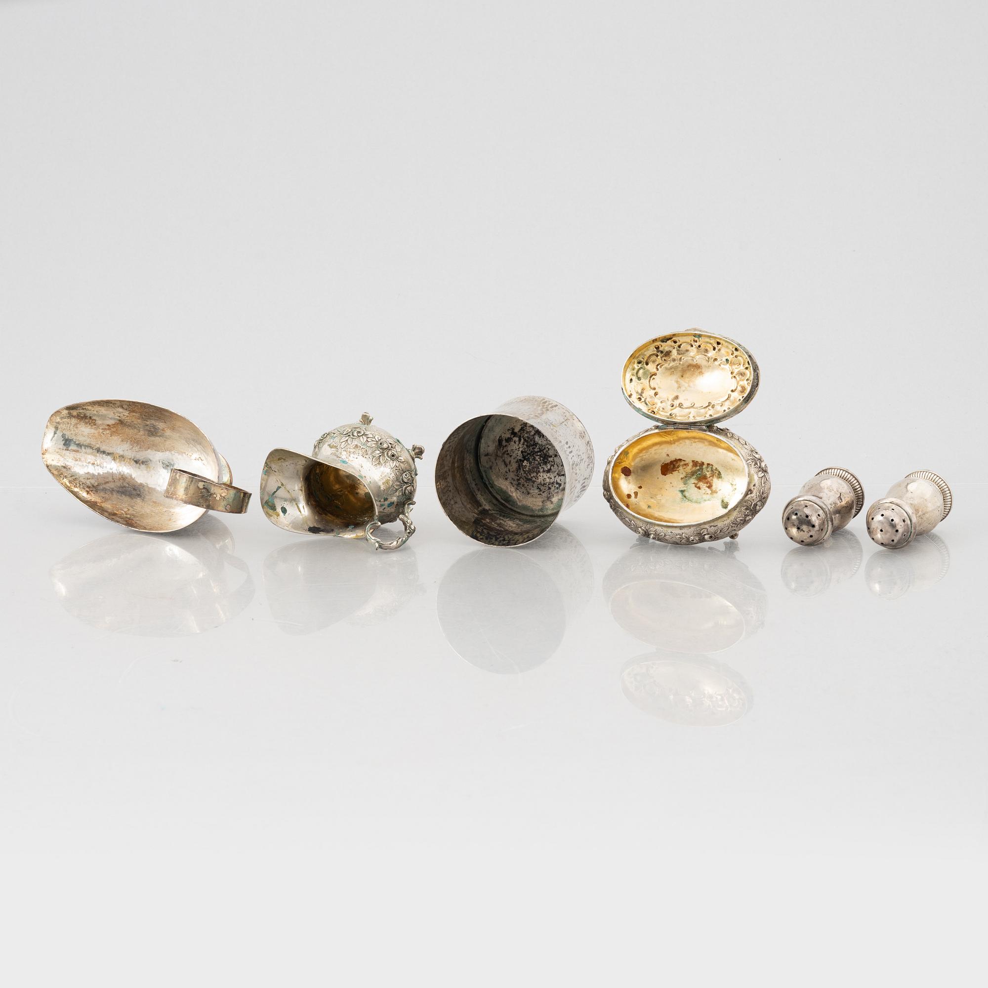 Silver, 7 delar, bl a Öhmans, Lycksele 1968.