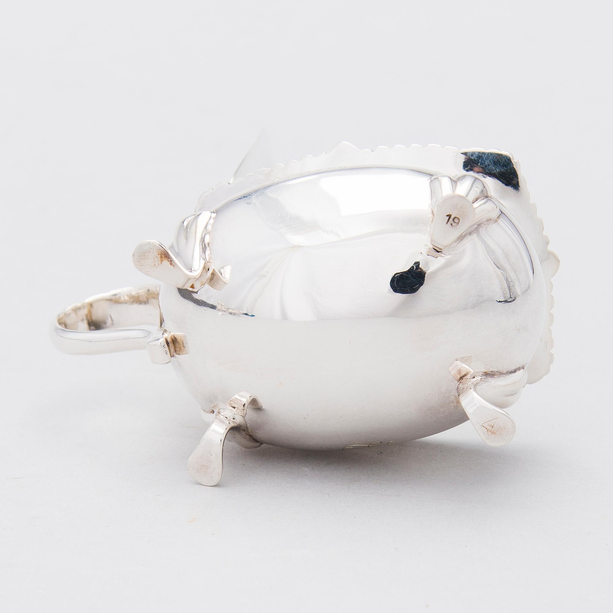An 8-piece spice set in silver, Adie Brothers Ltd, Birmingham, England 1961-1962.