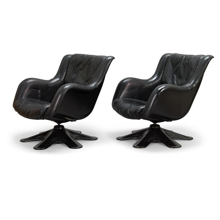 Yrjö Kukkapuro, a pair of 1960's '418' armchairs for Haimi.