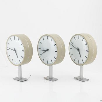 3 wall clocks, Töreboda, Sverige 20th Century.