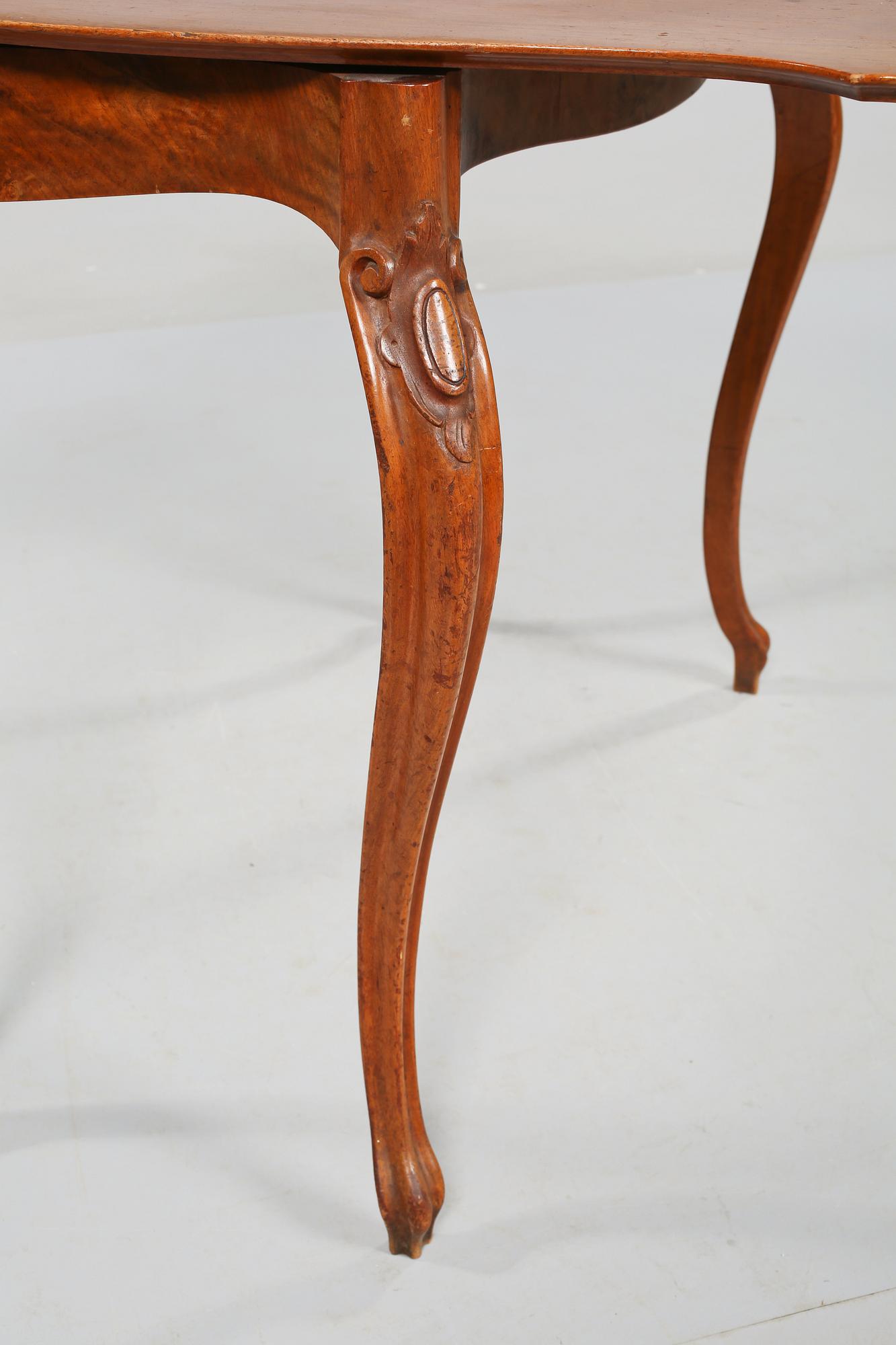 SPELBORD, nyrokoko, 1800-talets slut.