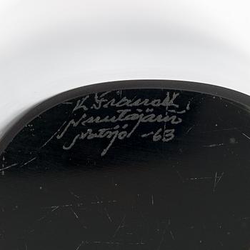 Kaj Franck, a 'KF 239' vase signed K. Franck Nuutajärvi Notsjö -63.