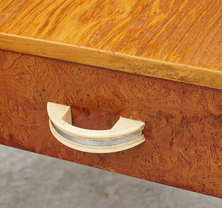 Sängbord, ett par, 1940-tal.