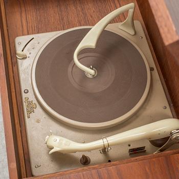 RADIOGRAMMOFON, Grundig, 1900-talets mitt.
