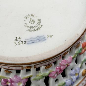 SERVISDELAR, 5 st, "Flora Danica", Royal Copenhagen, 1900-talets andra hälft.