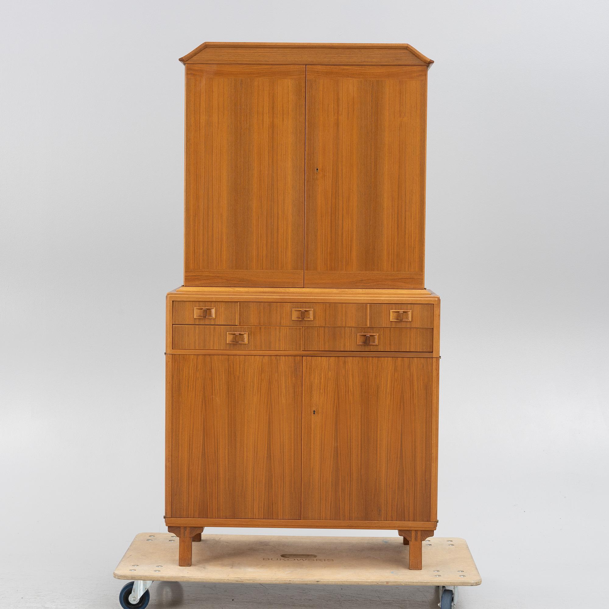 Carl Malmsten, cabinet "The Land of the Middle", Åfors, second half of the 20th century.