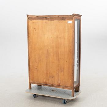 Display cabinet, Art Deco, first half of the 20th century.