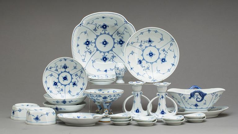SERVIS, 75 dlr, "Blå malet", Bing o Gröndahl, porslin, 1900-talets andra hälft.