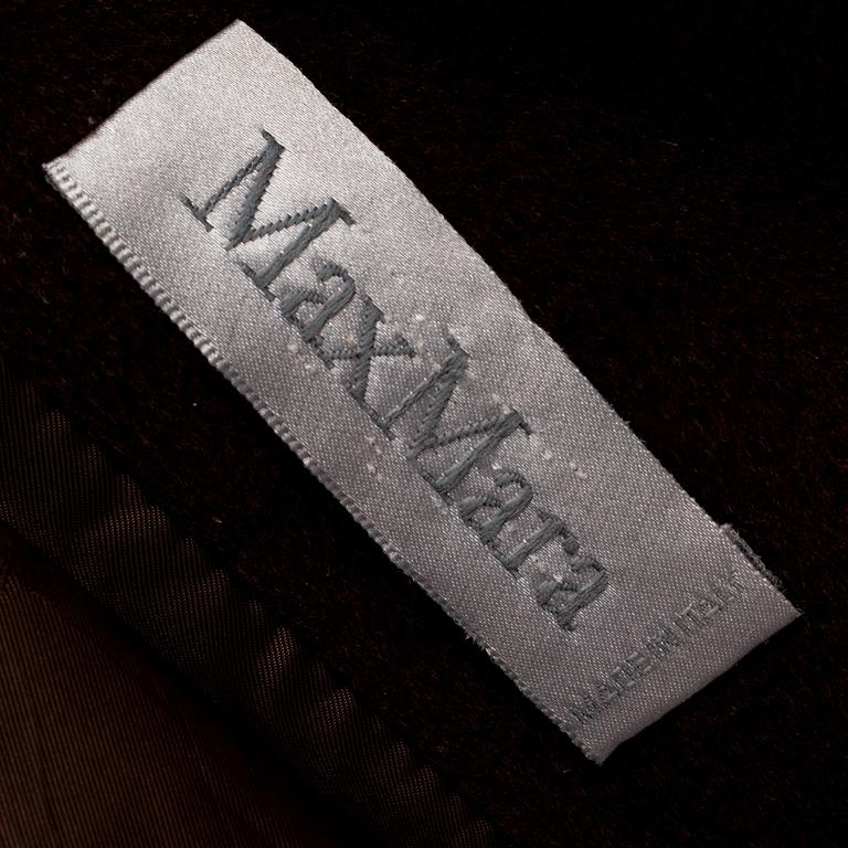 MAX MARA, a coat, french size 40.