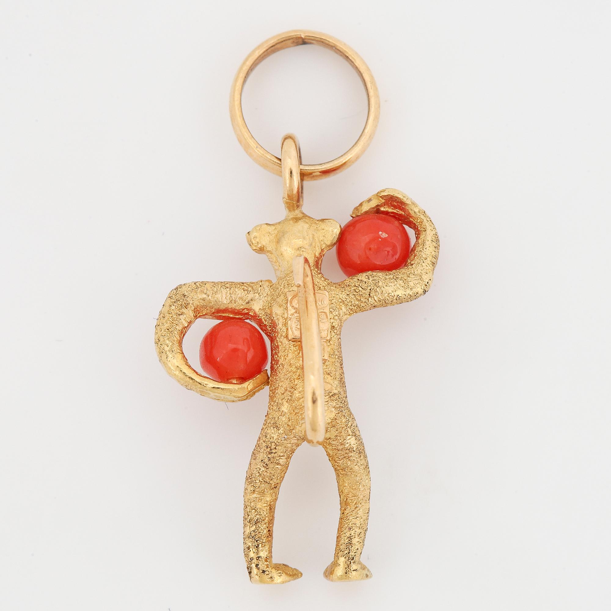 18K gold and coral charm,  Uno A Erre.