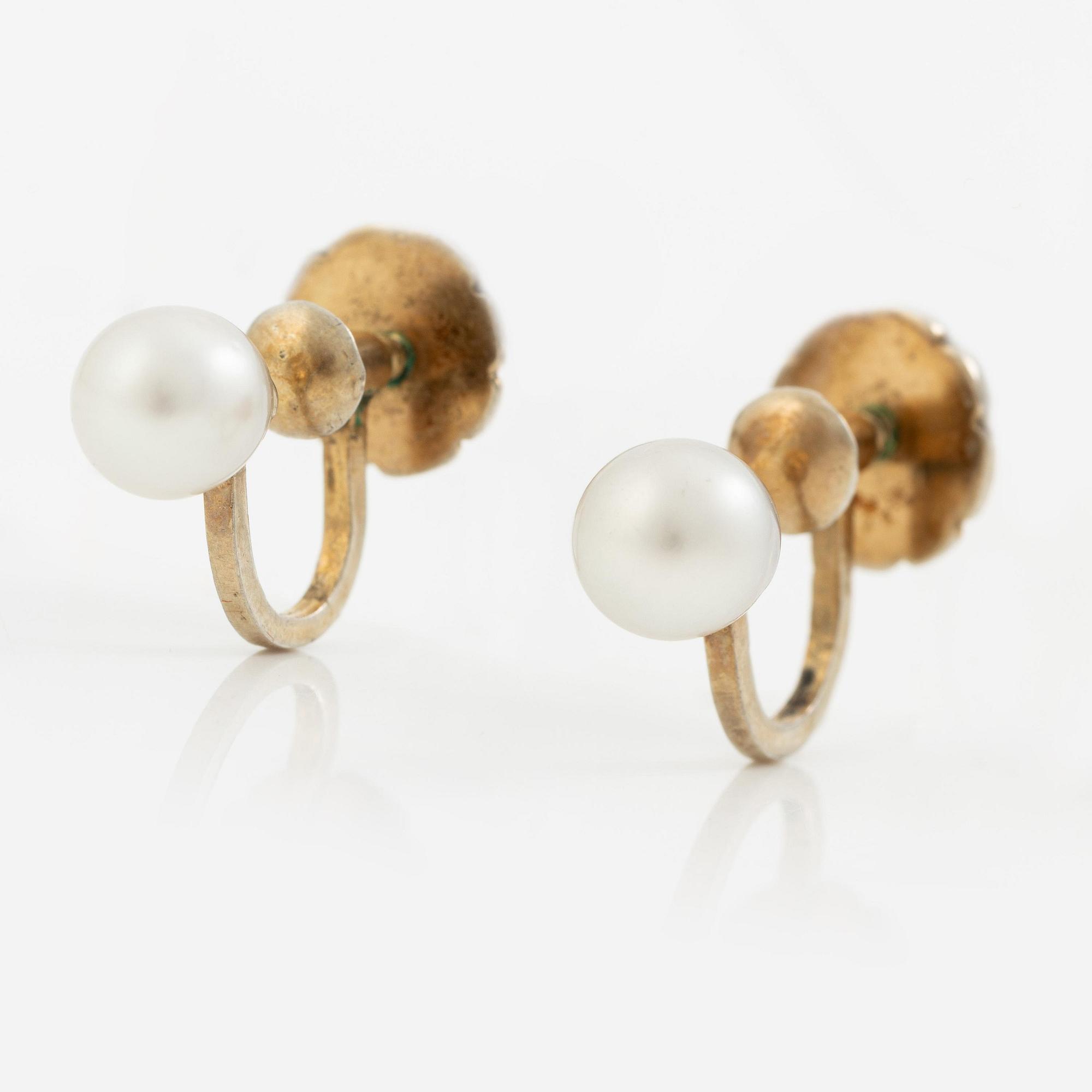 Wiwen Nilsson, a pair of earrings, gilded silver with pearls, Lund 1943.