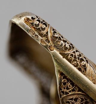 CIGARETTETUI, silver, 1900-talets första hälft. Vikt ca 86 gram.
