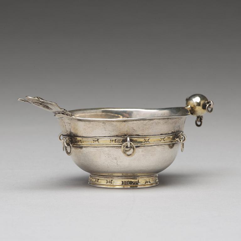 A Swedish 18th century parcel-gilt silver brandy-bowl, mark of Jöns Eriksson Ekman, Luleå 1770.