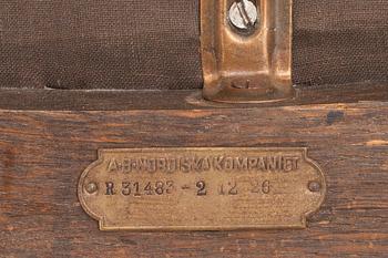 KARMSTOLAR, 3 st. NK.  1900-TALETS MITT.