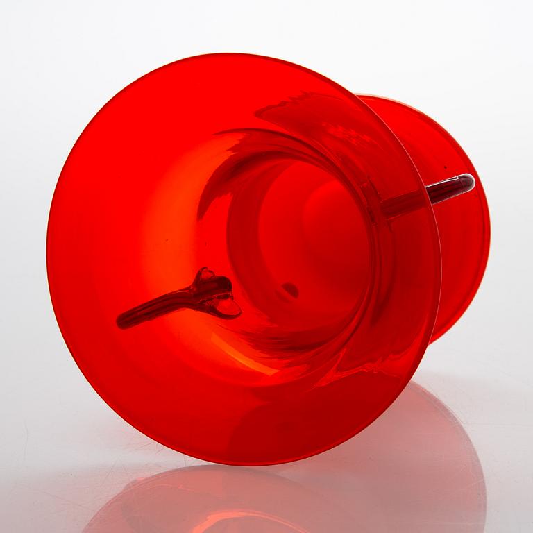 Oiva Toikka, a vase signed Oiva Toikka Nuutajärvi Notsjö.