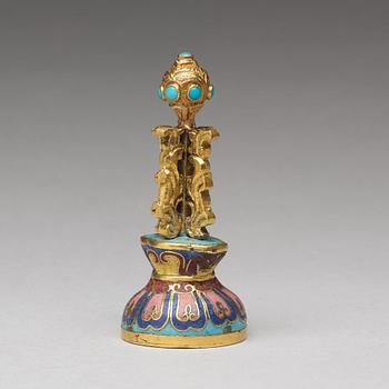 OBJEKT, cloisonné. Qingdynastin (1664-1912).