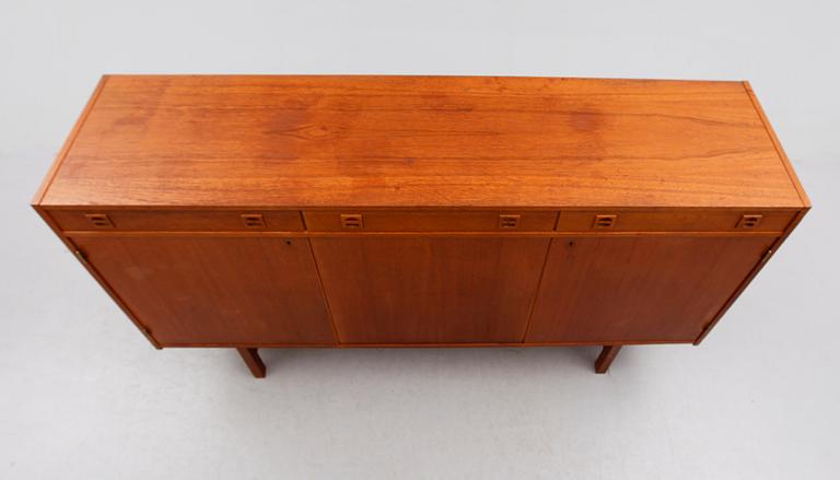 SIDEBOARD, 1900-talets andra hälft.