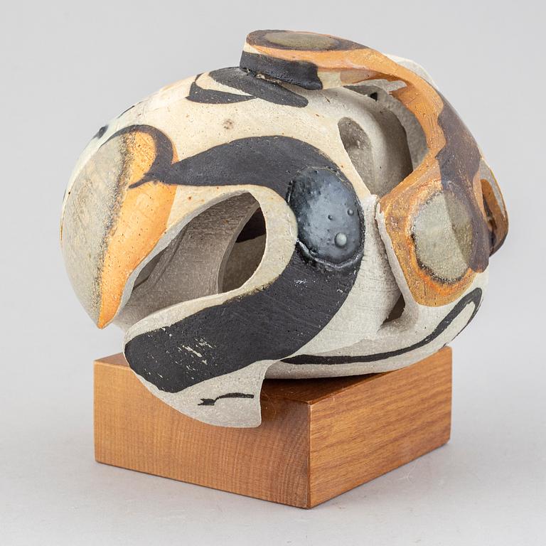 CARL-HARRY STÅLHANE, a unique stoneware sculpture, Rörstrand, Sweden 1960/70's.