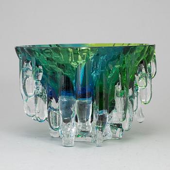 GÖRAN WÄRFF, a unique 'Polar' glass bowl from Kosta.