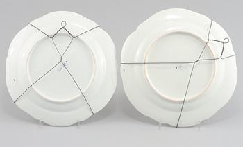 TALLRIKAR, 2 st, porslin, Meissen, 1900-talets första hälft.