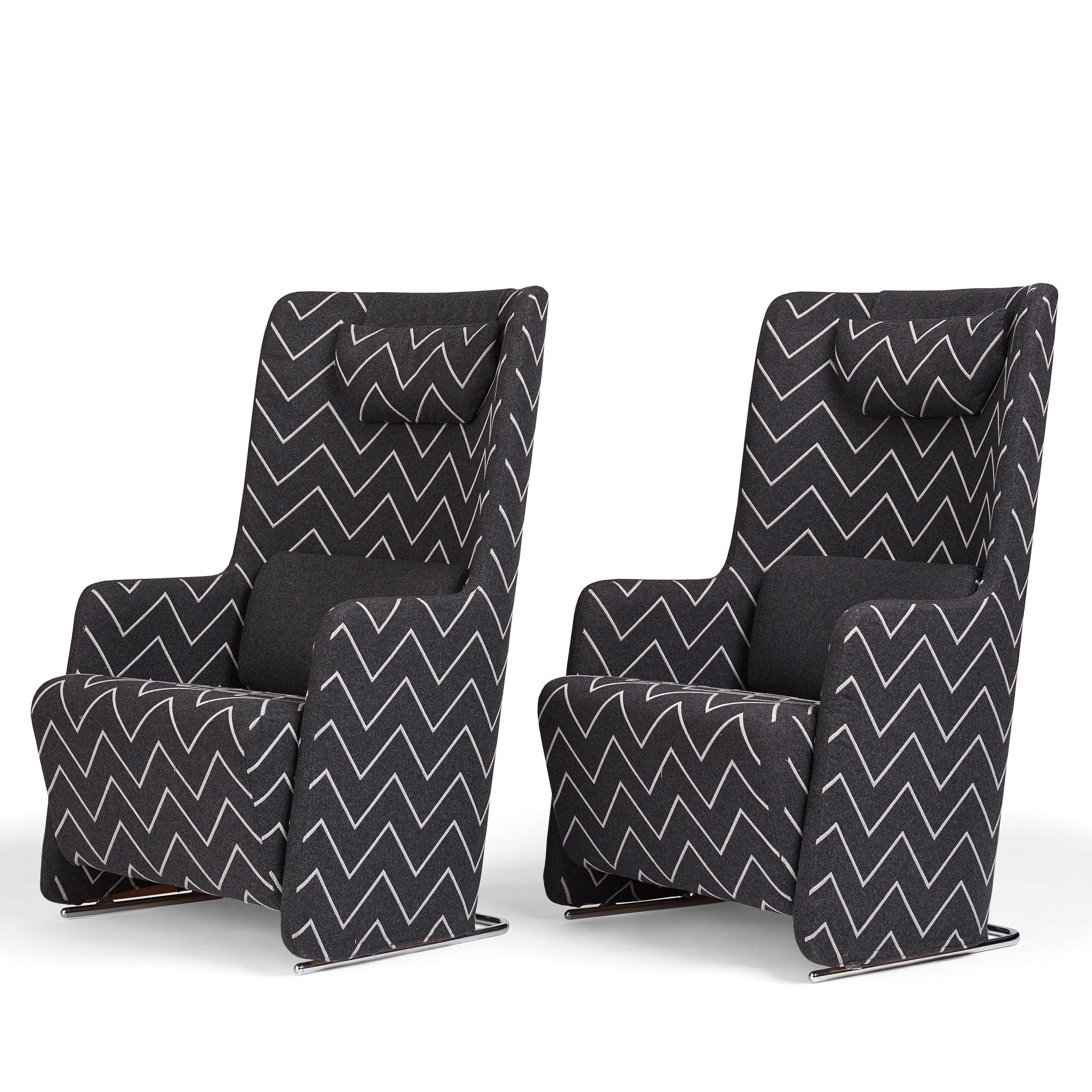 Börge Lindau, & Bo Lindekrantz, a pair of "Solo XL" easy chairs, Lammhults Möbel AB, 1960-70-tal.