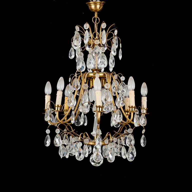 TAKKRONA, barockstil. 1900-tal.