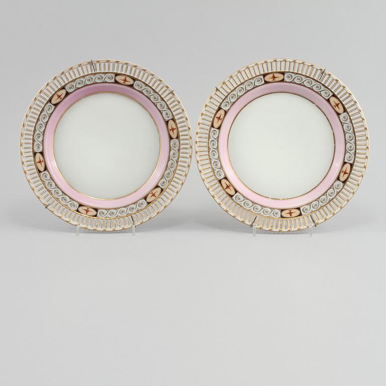TALLRIKAR, 2 st, porslin, Berlin, 1800-tal.