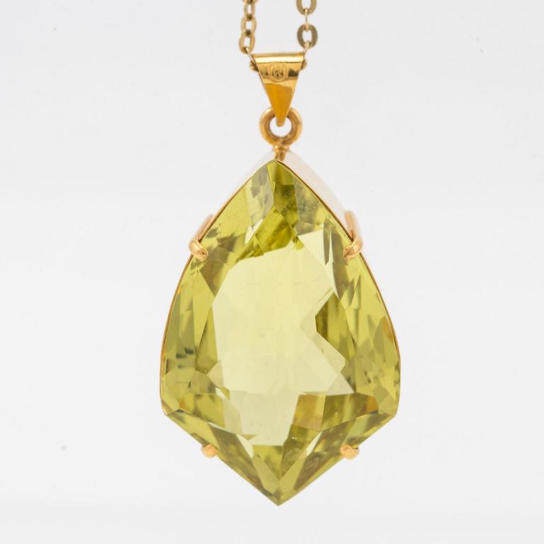 Pendant with citrine, 22k gold.