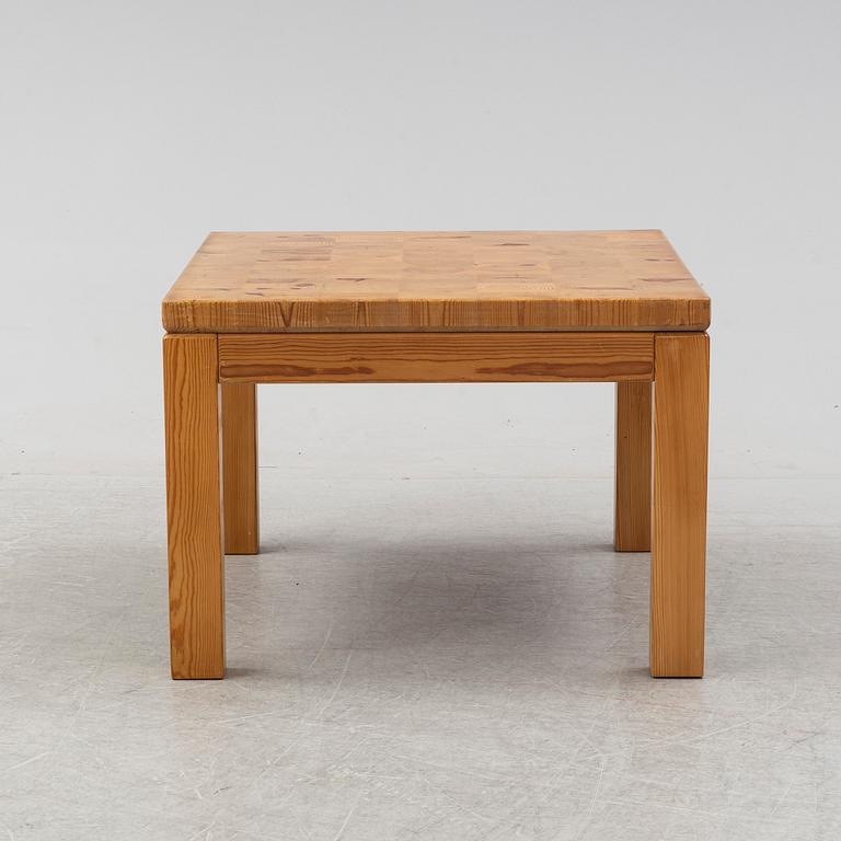 Leif Wikner, presumably, a pine occasional table or lamp table, 1970s.