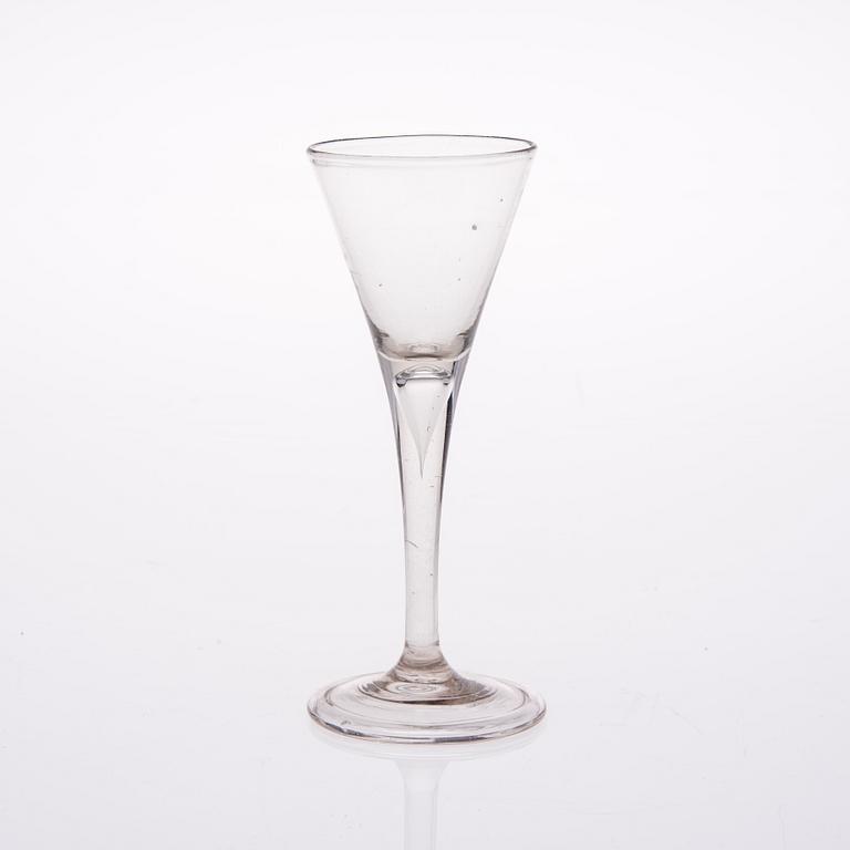 SPETSGLAS 1700-tal och BRÄNNVISKFLASKA, glas, 1800-tal.