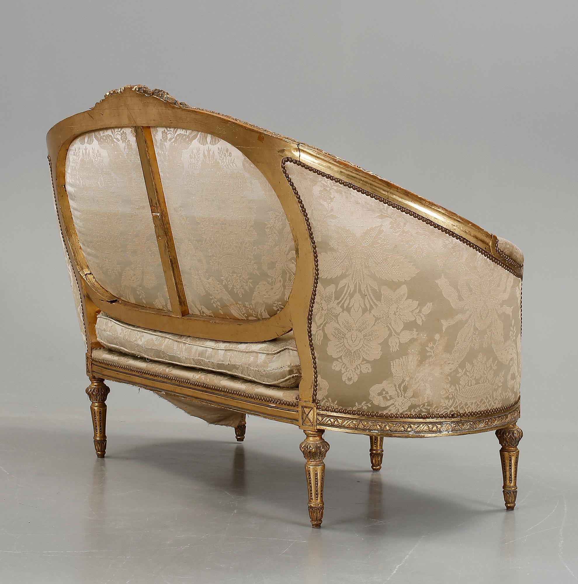 BADKARSSOFFA, Louis XVI-stil, 1900-talets första hälft.