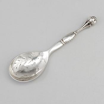 GEORG JENSEN, serving spoon, silver, first half of the 20th century. Weight ca 110 g.