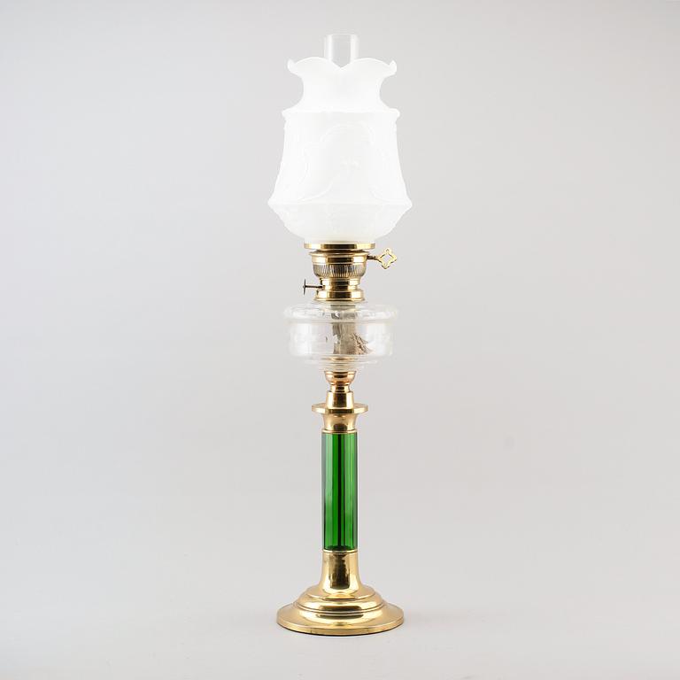 BORDSFOTOGENLAMPA, 1900-talets första hälft.