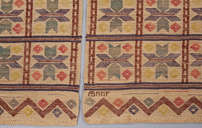 Märta Måås-Fjetterström, MÄRTA MÅÅS-FJETTERSTRÖM, DRAPES, 1 pair, "Element", flat weave, ca 226,5 x 71 cm each.