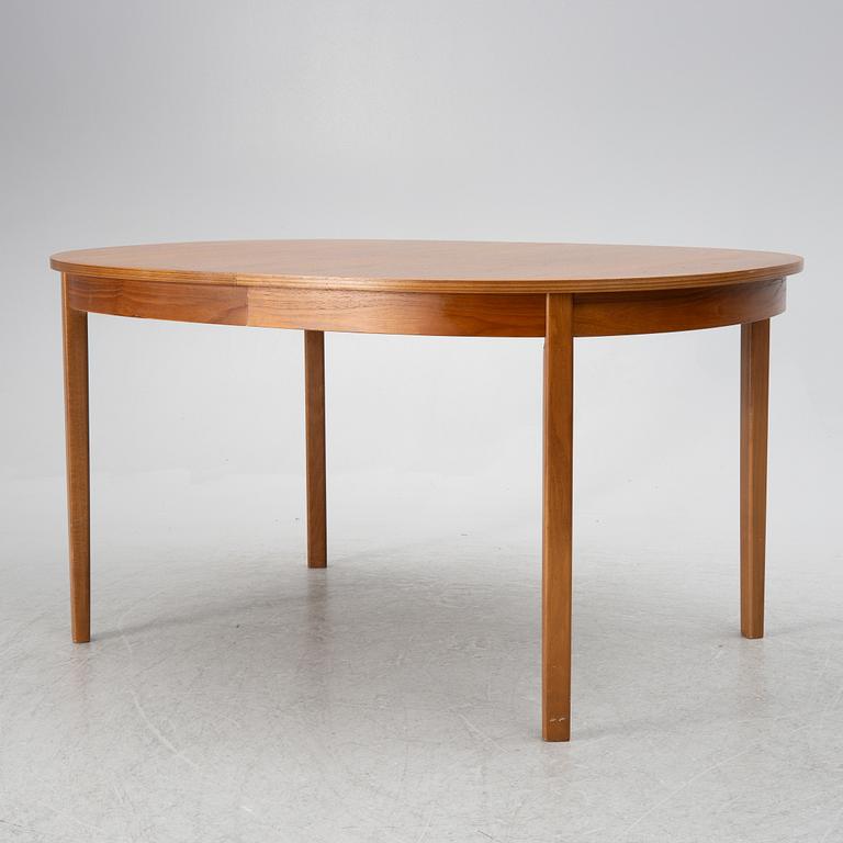 A dining table, second half of the 20th century.