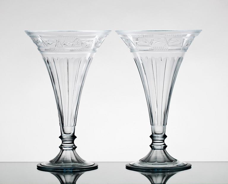 VASER, ett par, glas, Art Deco, Simon Gate, Orrefors, sign o dat -29.