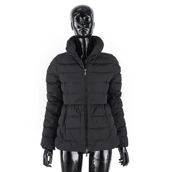 DUNJACKA, Moncler.