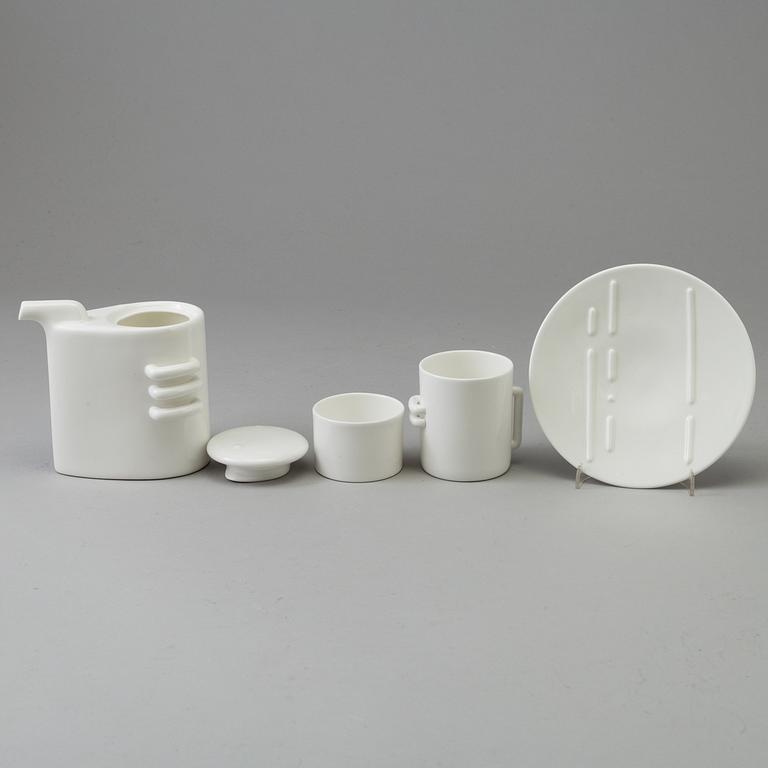 SERVIS, 7 delar, benporslin, Masato Yamamoto, "Nippon" Gustavsberg. 1970-tal.