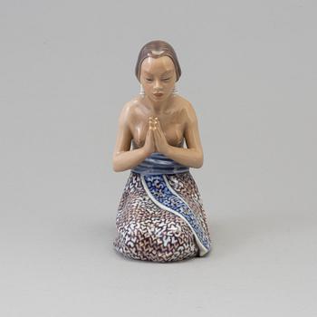 A Dahl Jensen porcelain figure, Denmark, 1940s.