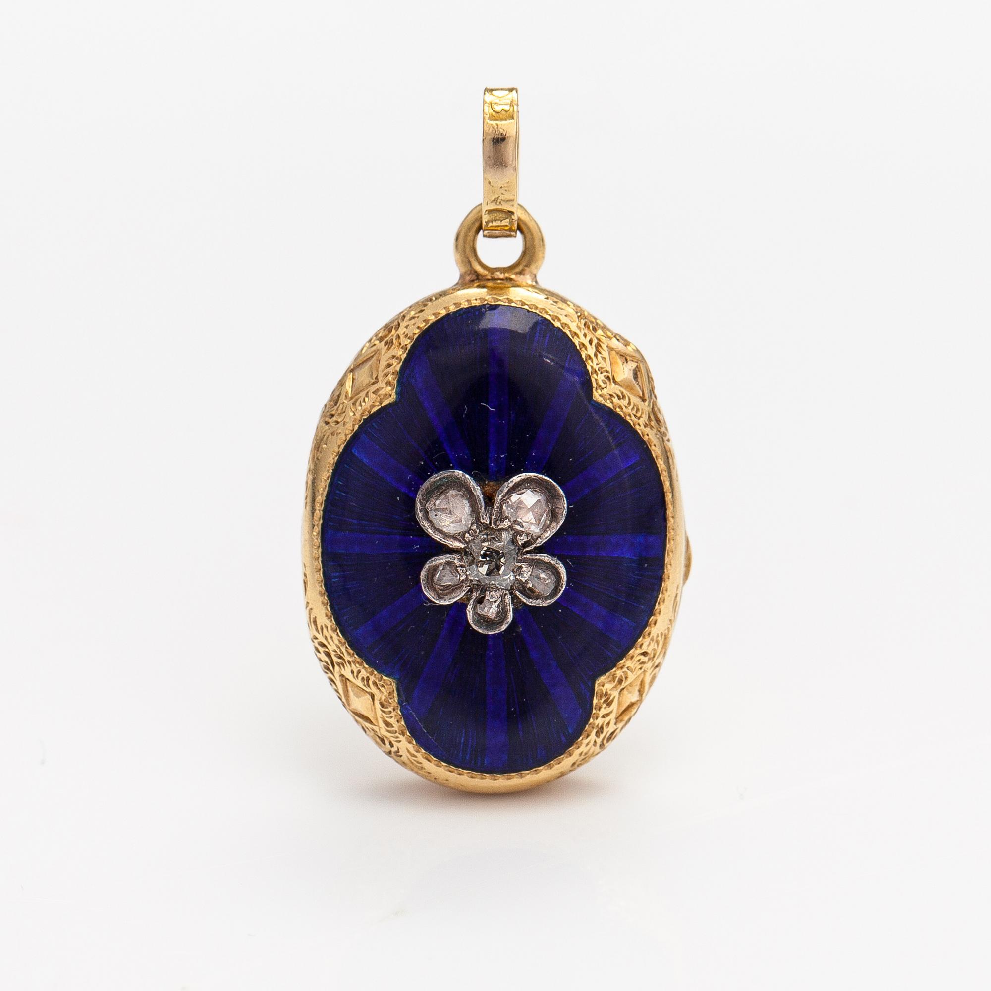 An 18K gold and silver pendant with enamel and rose-cut diamonds. Gustaf Möllenborg, Stockholm 1810.