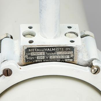 Teollisuusvalaisin / kattovalaisin, Metallivalmiste Oy, 1900-luvun puoliväli.