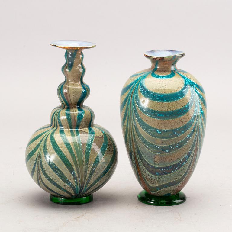 FRANCO MORETTI vaser 2 st signerade Murano Italien, glas 1900-talets mitt/andra hälft.