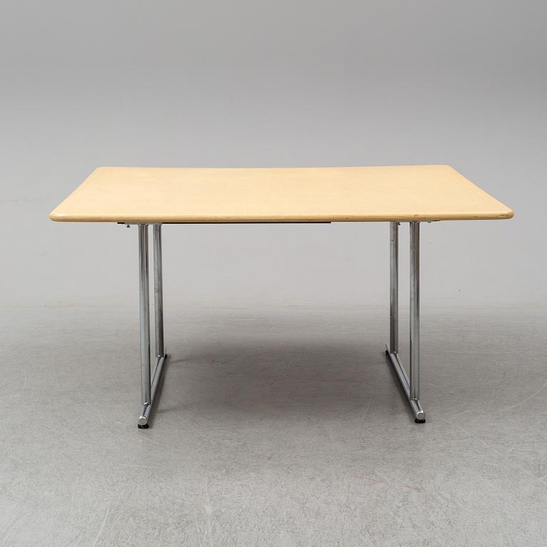 YRJÖ KUKKAPURO, bord, Avarte, Finland, 1980-tal.