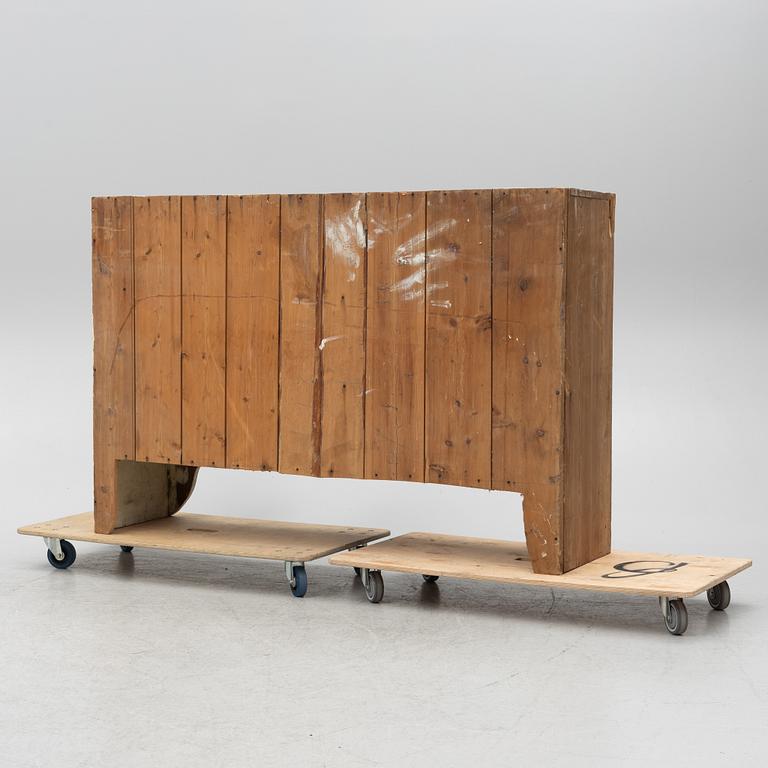 Överskåp, sent 1800-tal.